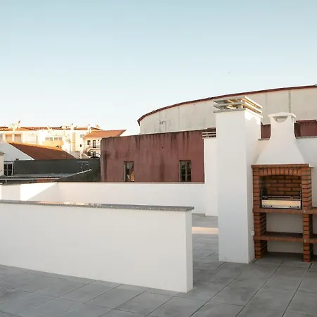 Refugio Da Muralha - By Sch * Nazaré