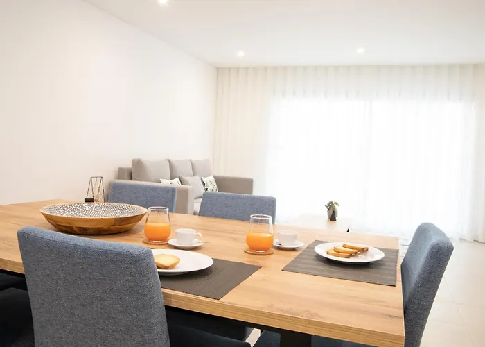 Refugio Da Muralha - By Sch Апартаменты *