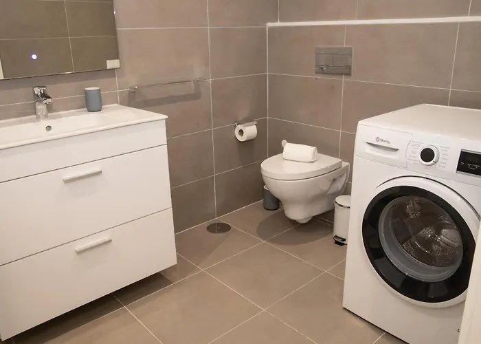 Refugio Da Muralha - By Sch Назаре